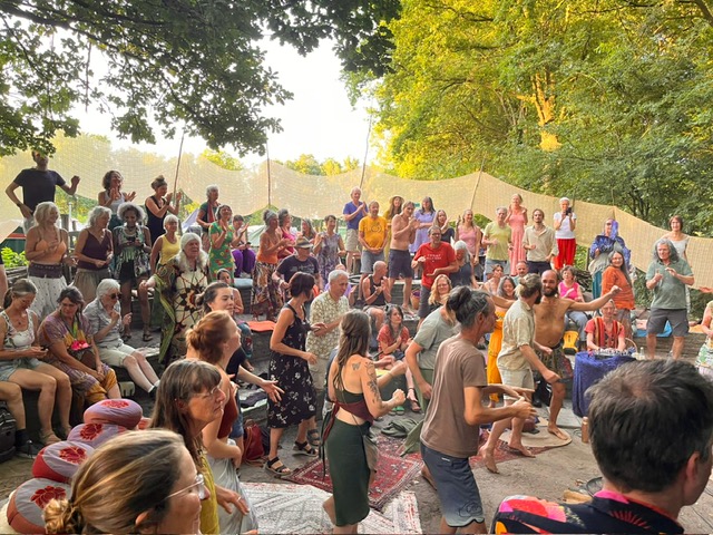 vrij dansen op het triskal festival